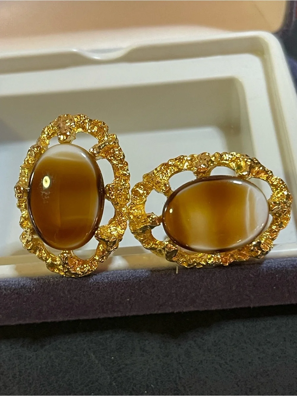 Pristine Vintage Condition/ Plated Gold-Tone Nugget Style Cabochon Cufflinks